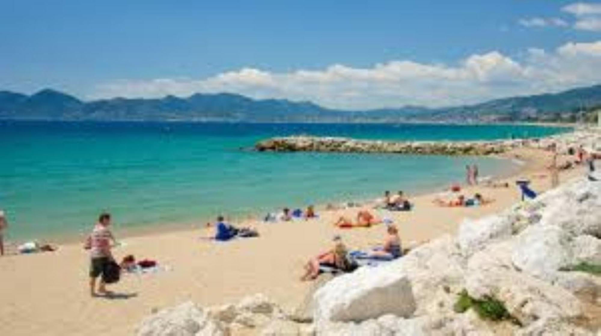 Le Castille - A Deux Pas Des Plages Cannes Eksteriør billede